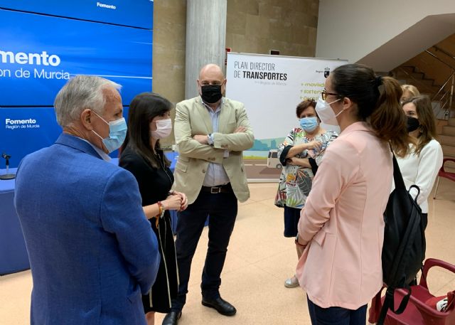Molina de Segura dispondrá de un nuevo itinerario de autobuses que conectará con el centro comercial Thader y la Plaza Circular
