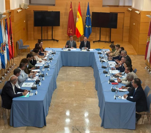El Consejo de Cooperación Local valida que el Ayuntamiento de Murcia preste los servicios de transporte con Alcantarilla, Beniel y Santomera