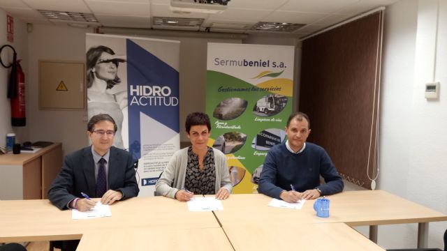 Hidrogea y Beniel renuevan el programa de apoyo y conciliación para niños con dificultades