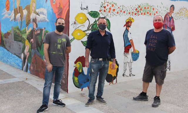 Finalizados dos nuevos murales urbanos enmarcados en el 'Año Párraga'